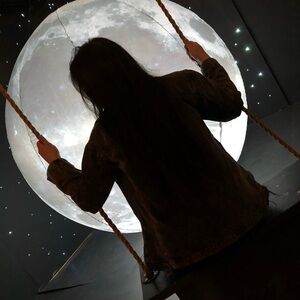 Meet your Posher, Linds